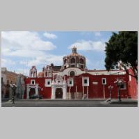 Capilla del Rosario is part of Santo Domingo Church in Puebla, photo Burkhard Muecke, Wikipedia.jpg